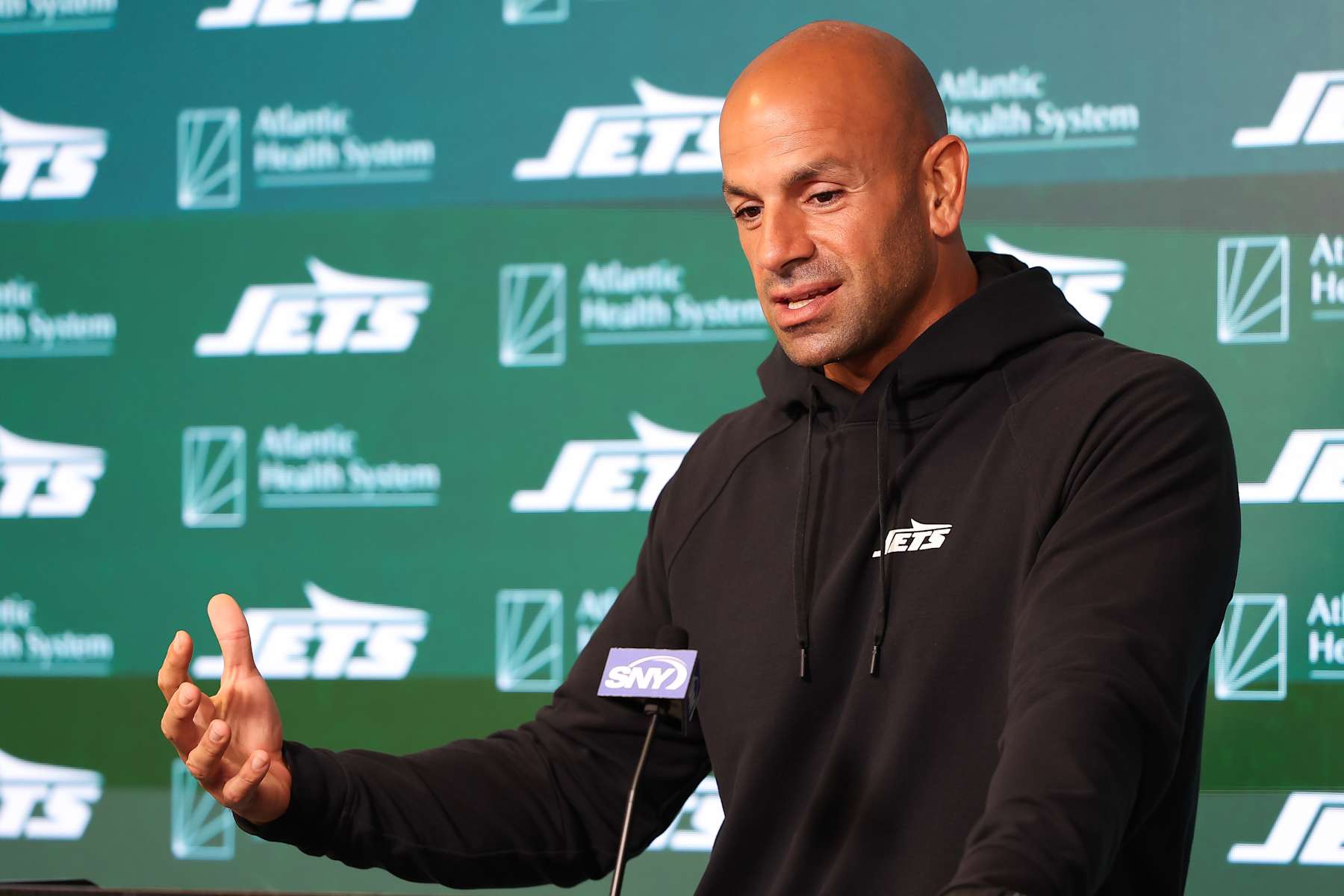 FLORHAM PARK, NEW JERSEY - JUNE 04: Head Coach Robert Saleh of the New York Jets speaks to the media during New York Jets OTA Offseason Workouts at Atlantic Health Jets Training Center on June 04, 2024 in Florham Park, New Jersey.  (Photo by Luke Hales/Getty Images)