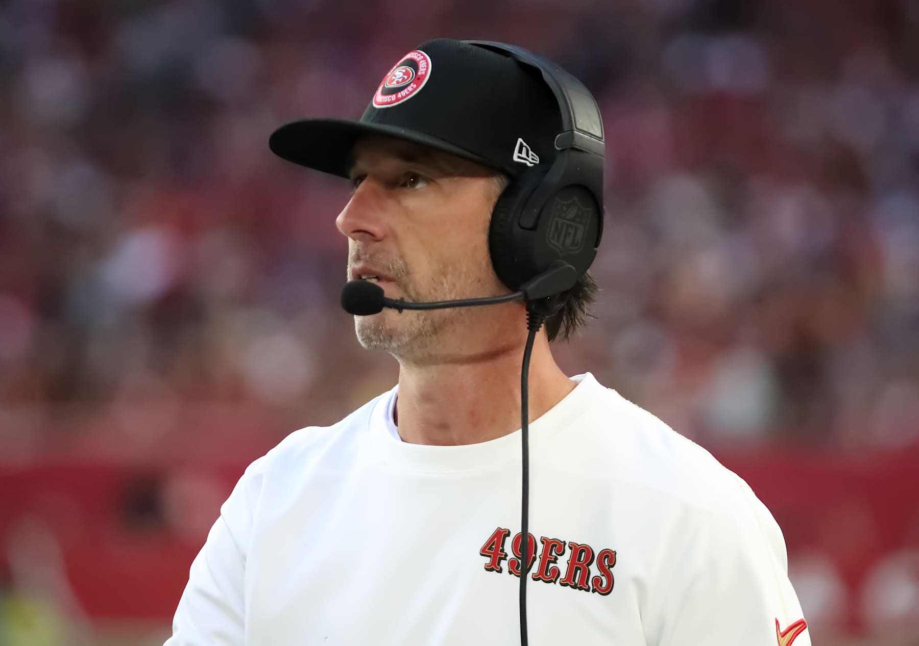 GLENDALE, ARIZONA - JANUARY 5: Head coach Kyle Shanahan of the 49ers watches his team from the sidelines during the San Francisco 49ers versus the Arizona Cardinals NFL football game at State Farm Stadium on January 5, 2025 in Glendale, Arizona. (Photo by Bruce Yeung/Getty Images)
