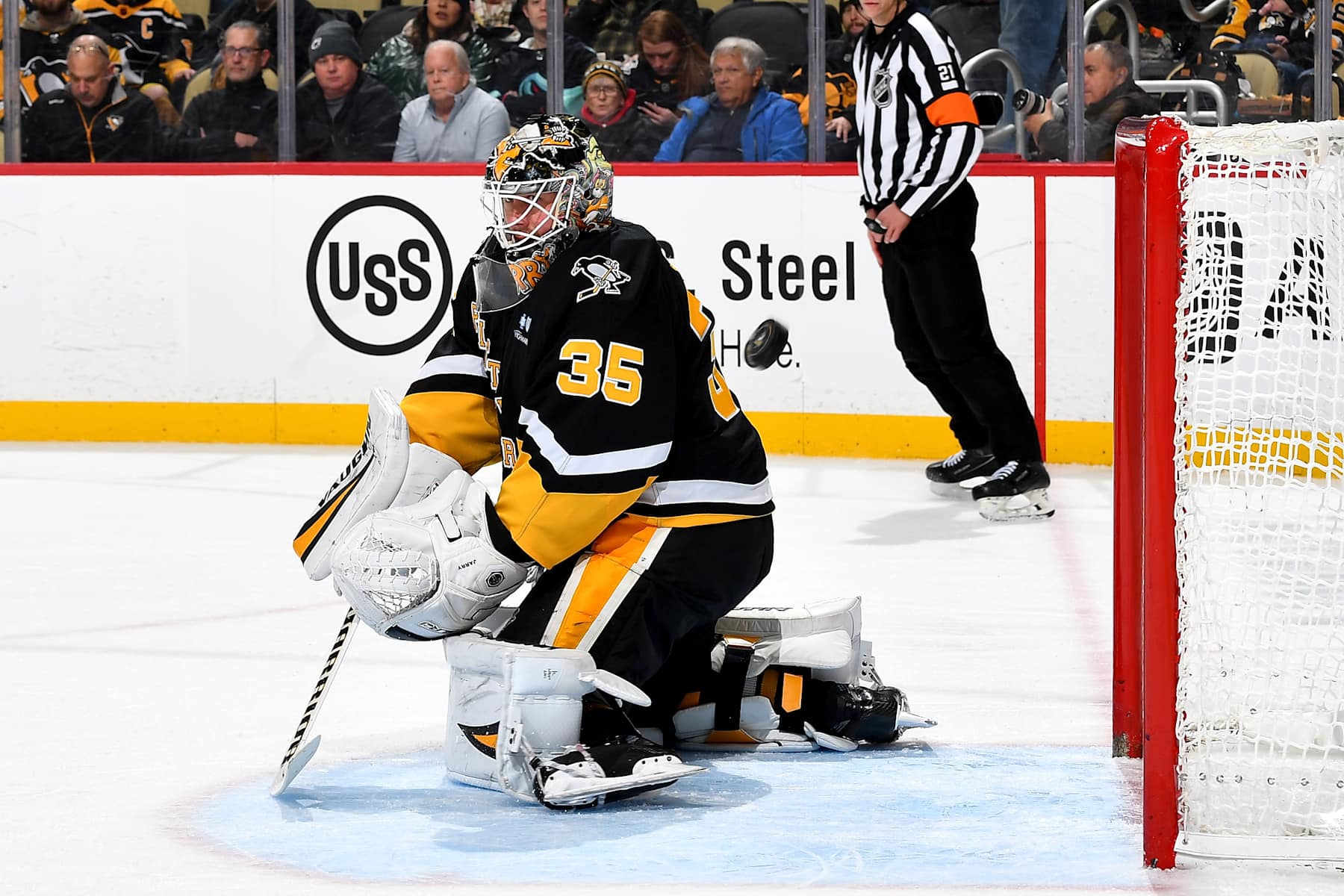 PITTSBURGH, PA - JANUARY 14: Tristan Jarry #35 of the Pittsburgh Penguins makes a save against the Seattle Kraken at PPG PAINTS Arena on January 14, 2025 in Pittsburgh, Pennsylvania. (Photo by Joe Sargent/NHLI via Getty Images)