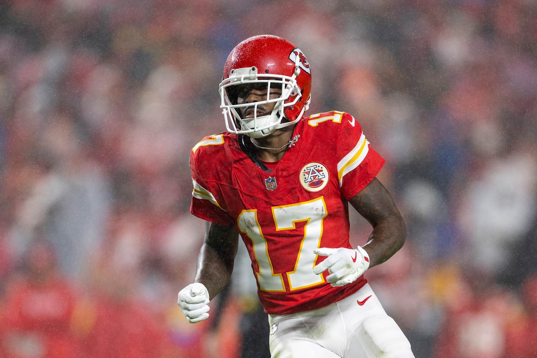 KANSAS CITY, MISSOURI - NOVEMBER 04: Mecole Hardman #17 of the Kansas City Chiefs lines up during an NFL Football game against the Tampa Bay Buccaneers at GEHA Field at Arrowhead Stadium on November 04, 2024 in Kansas City, Missouri. (Photo by Michael Owens/Getty Images)