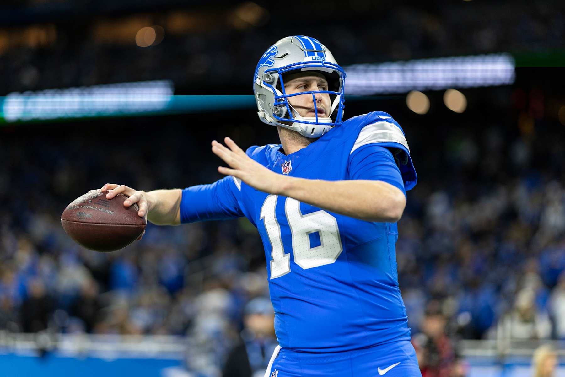 DETROIT, MICHIGAN - JANUARY 18: Jared Goff #16 of the Detroit Lions looks to pass prior to an NFL Football game against the Washington Commanders at Ford Field on January 18, 2025 in Detroit, Michigan. (Photo by Michael Owens/Getty Images)