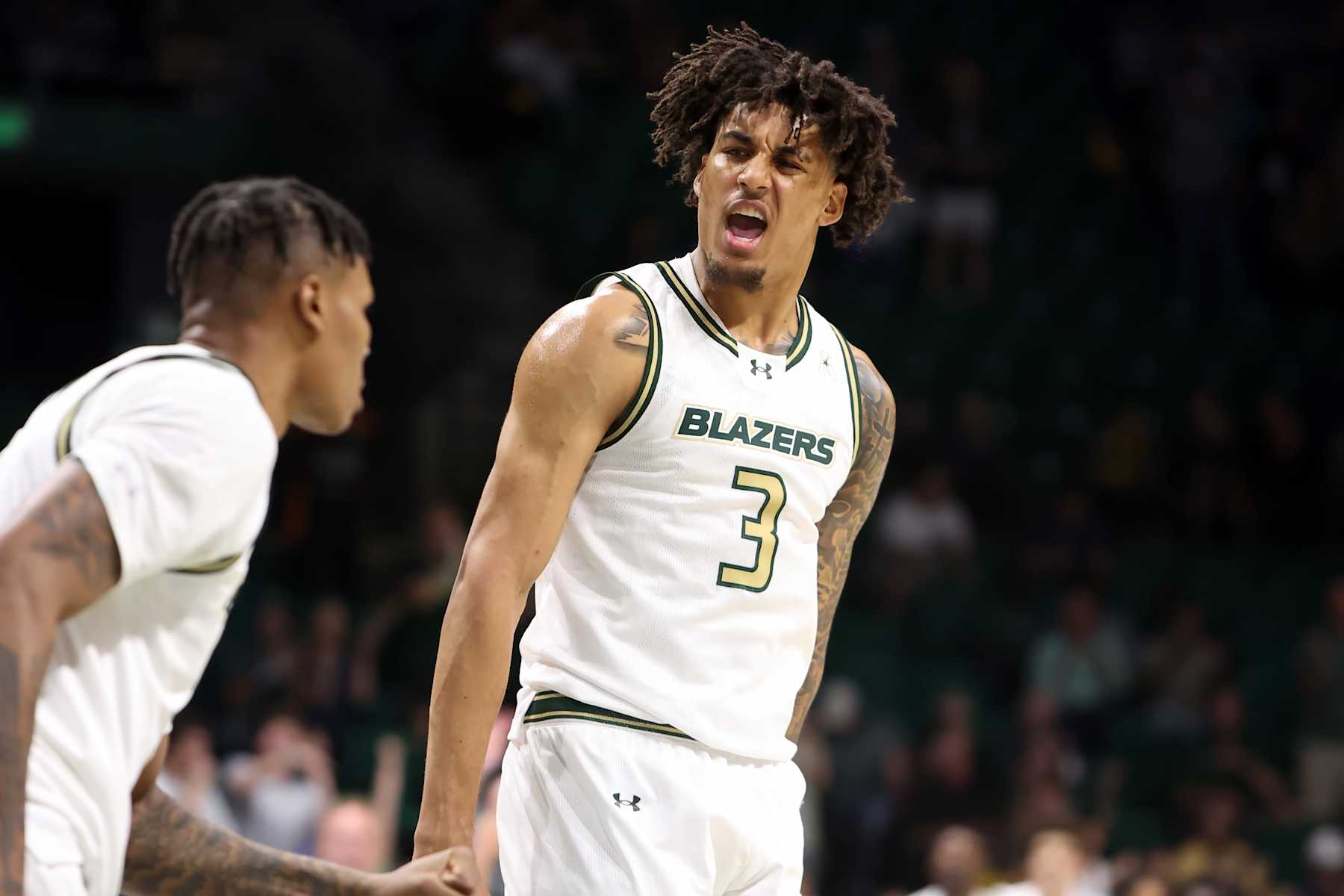 BIRMINGHAM, AL - NOVEMBER 07: UAB Blazers forward Yaxel Lendeborg (3) during the game between the UAB Blazers and the Southern Miss Golden Eagles on November 7, 2024 at Bartow Arena in Birmingham, Alabama. (Photo by Michael Wade/Icon Sportswire via Getty Images)