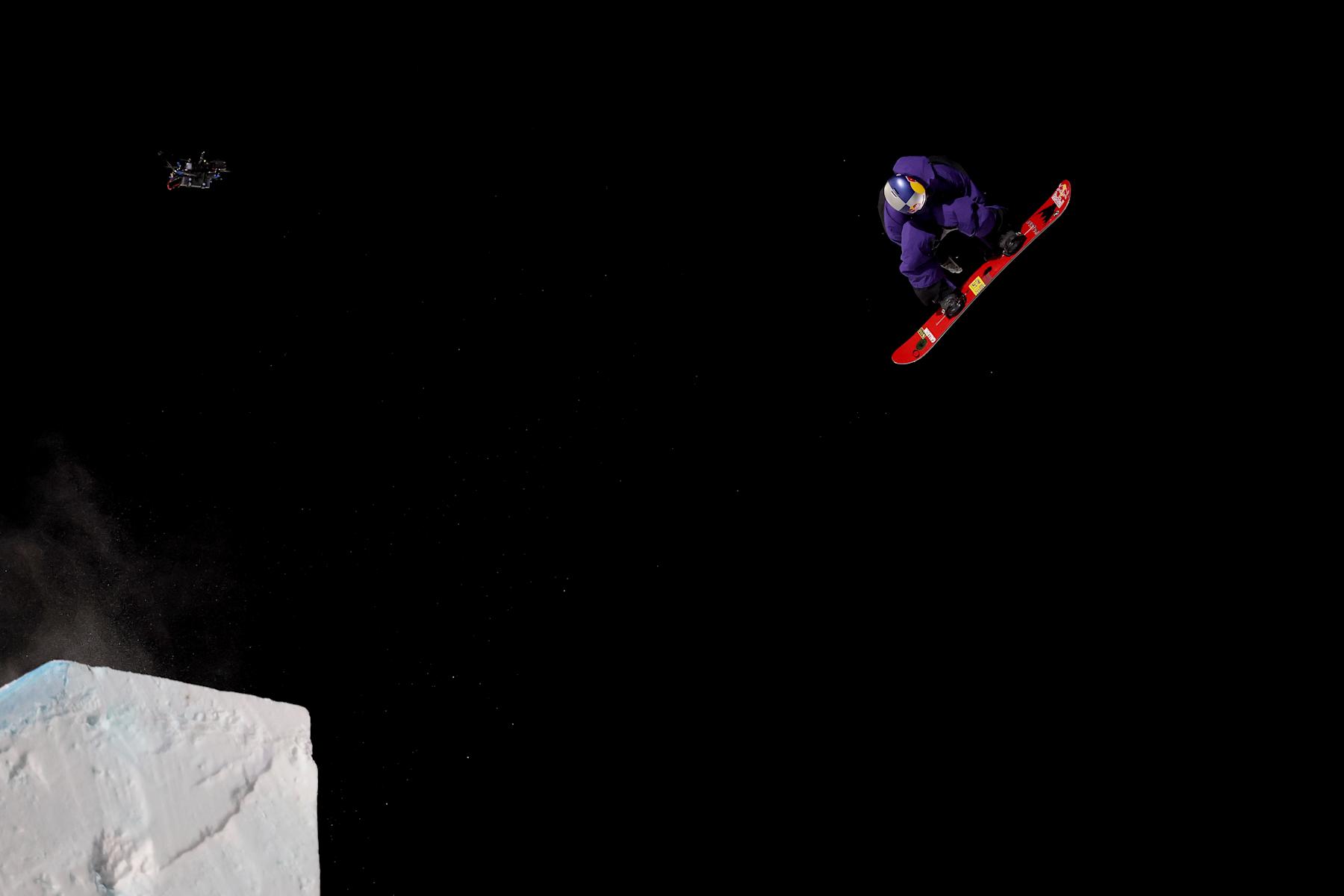 ASPEN, COLORADO - JANUARY 24: Hiroto Ogiwara of Japan competes in the Men's Snowboard Big Air during Day Two of the X Games Aspen 2025 at Buttermilk Ski Resort on January 24, 2025 in Aspen, Colorado. (Photo by Ezra Shaw/Getty Images)