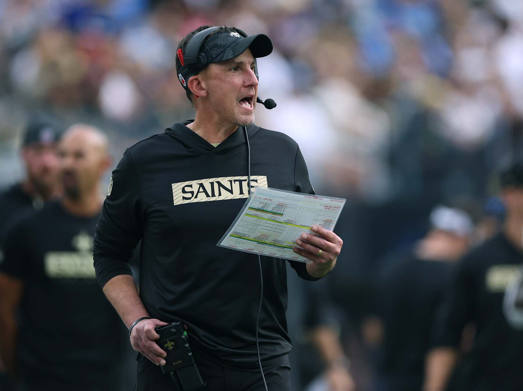 INGLEWOOD, CALIFORNIA - OCTOBER 27: Head coach Dennis Allen of the New Orleans Saints during a 26-8 loss to the Los Angeles Chargers at SoFi Stadium on October 27, 2024 in Inglewood, California. (Photo by Harry How/Getty Images)