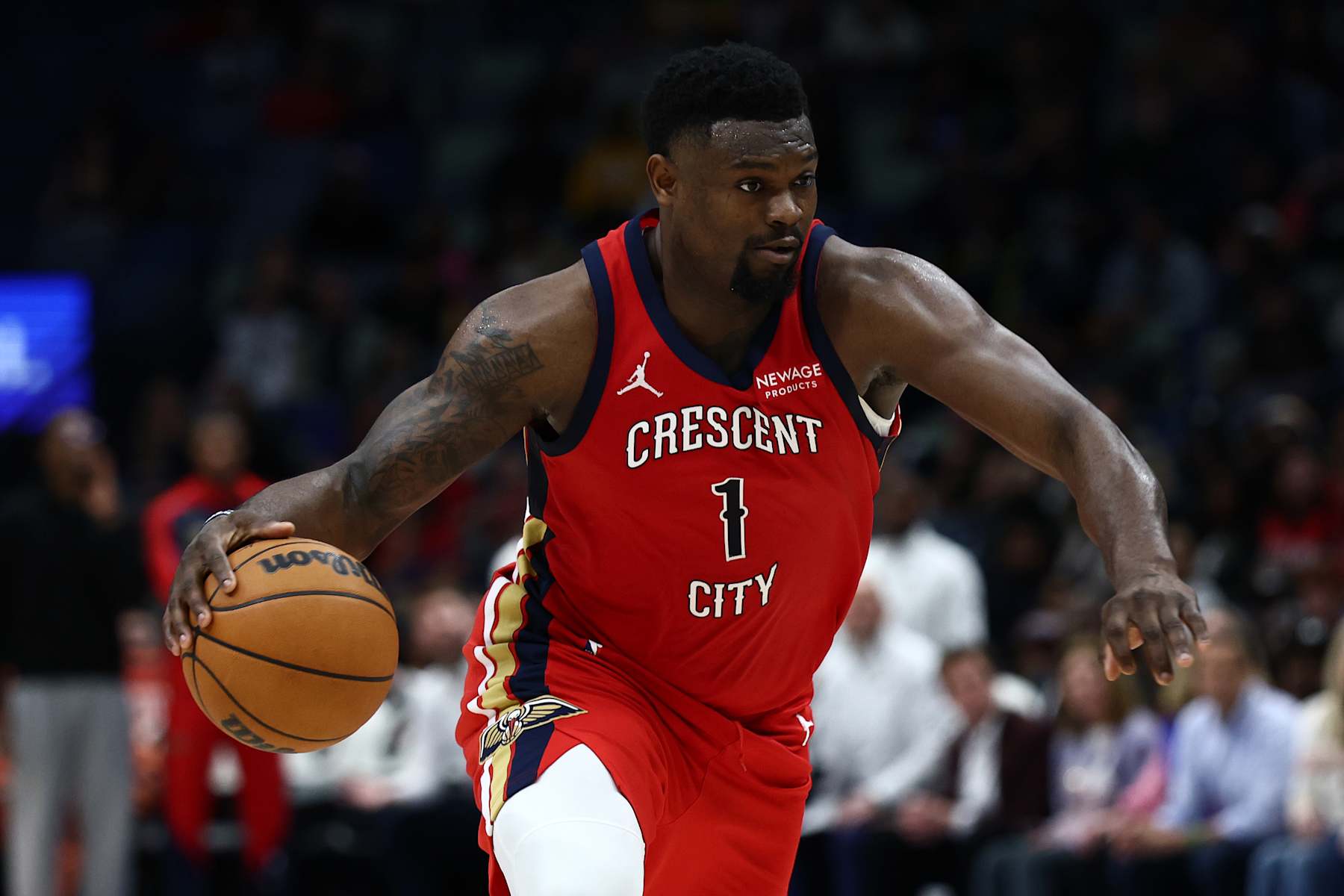 NEW ORLEANS, LOUISIANA - JANUARY 29: Zion Williamson #1 of the New Orleans Pelicans drives the ball against the Dallas Mavericks at Smoothie King Center on January 29, 2025 in New Orleans, Louisiana. NOTE TO USER: User expressly acknowledges and agrees that, by downloading and or using this photograph, User is consenting to the terms and conditions of the Getty Images License Agreement. (Photo by Chris Graythen/Getty Images)