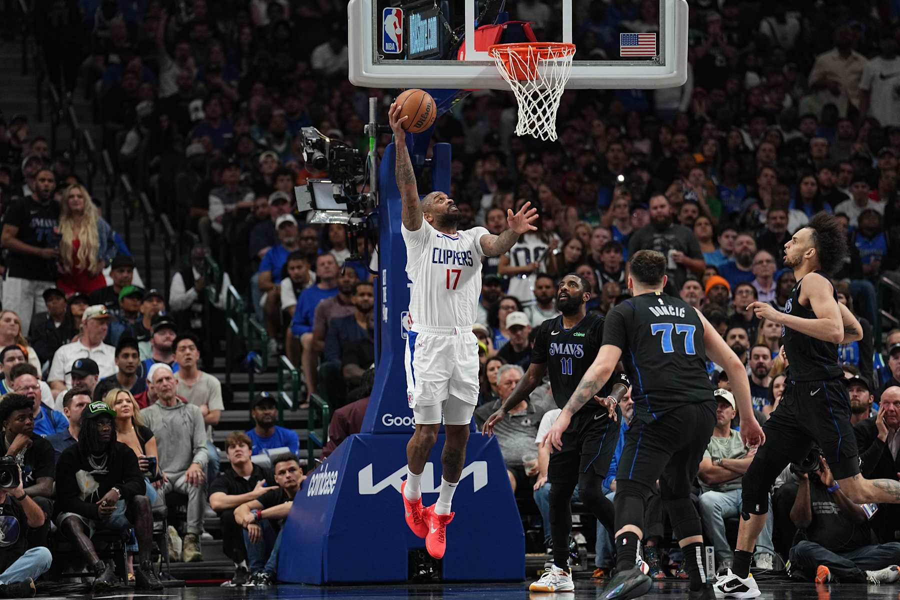 DALLAS, TX - MAY 3: PJ Tucker #17 of the LA Clippers drives to the basket during the game against the Dallas Mavericks during Round 1 Game 6 of the 2024 NBA Playoffs on May 3, 2024 at the American Airlines Center in Dallas, Texas. NOTE TO USER: User expressly acknowledges and agrees that, by downloading and or using this photograph, User is consenting to the terms and conditions of the Getty Images License Agreement. Mandatory Copyright Notice: Copyright 2024 NBAE (Photo by Glenn James/NBAE via Getty Images)