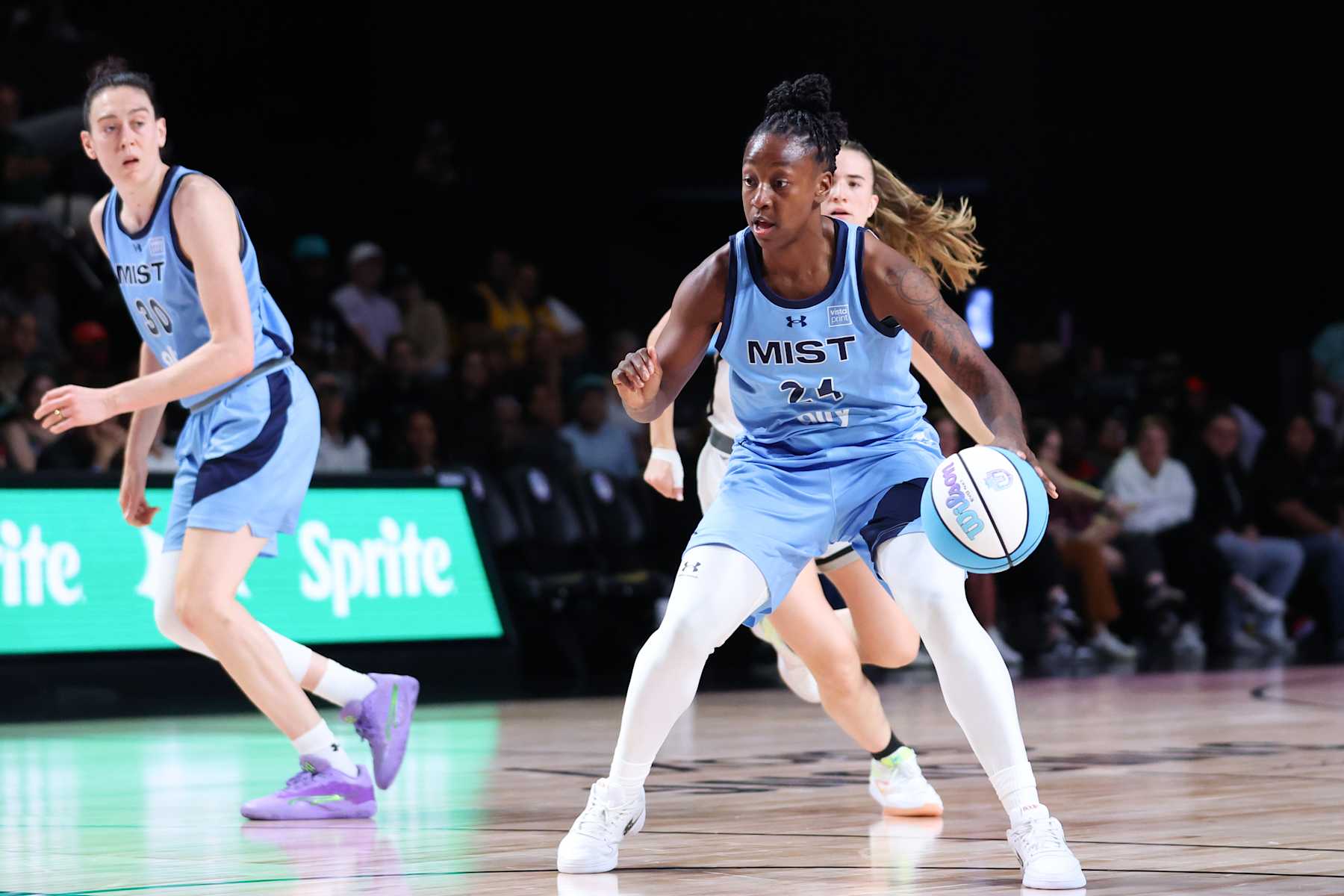 MEDLEY, FLORIDA - FEBRUARY 03: Jewell Loyd #24 of the Mist dribbles the ball against the Phantom during the second quarter of the game at Wayfair Arena on February 03, 2025 in Medley, Florida. (Photo by Megan Briggs/Getty Images)