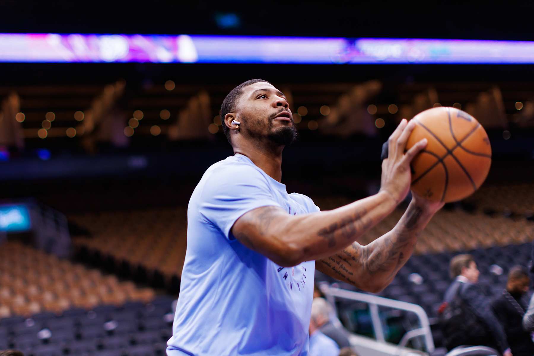 TORONTO, CANADA - FEBRUARY 5: Marcus Smart #36 of the Memphis Grizzlies warms up ahead of their NBA game against the Toronto Raptors at Scotiabank Arena on February 5, 2025 in Toronto, Canada. NOTE TO USER: User expressly acknowledges and agrees that, by downloading and or using this photograph, User is consenting to the terms and conditions of the Getty Images License Agreement. (Photo by Cole Burston/Getty Images)