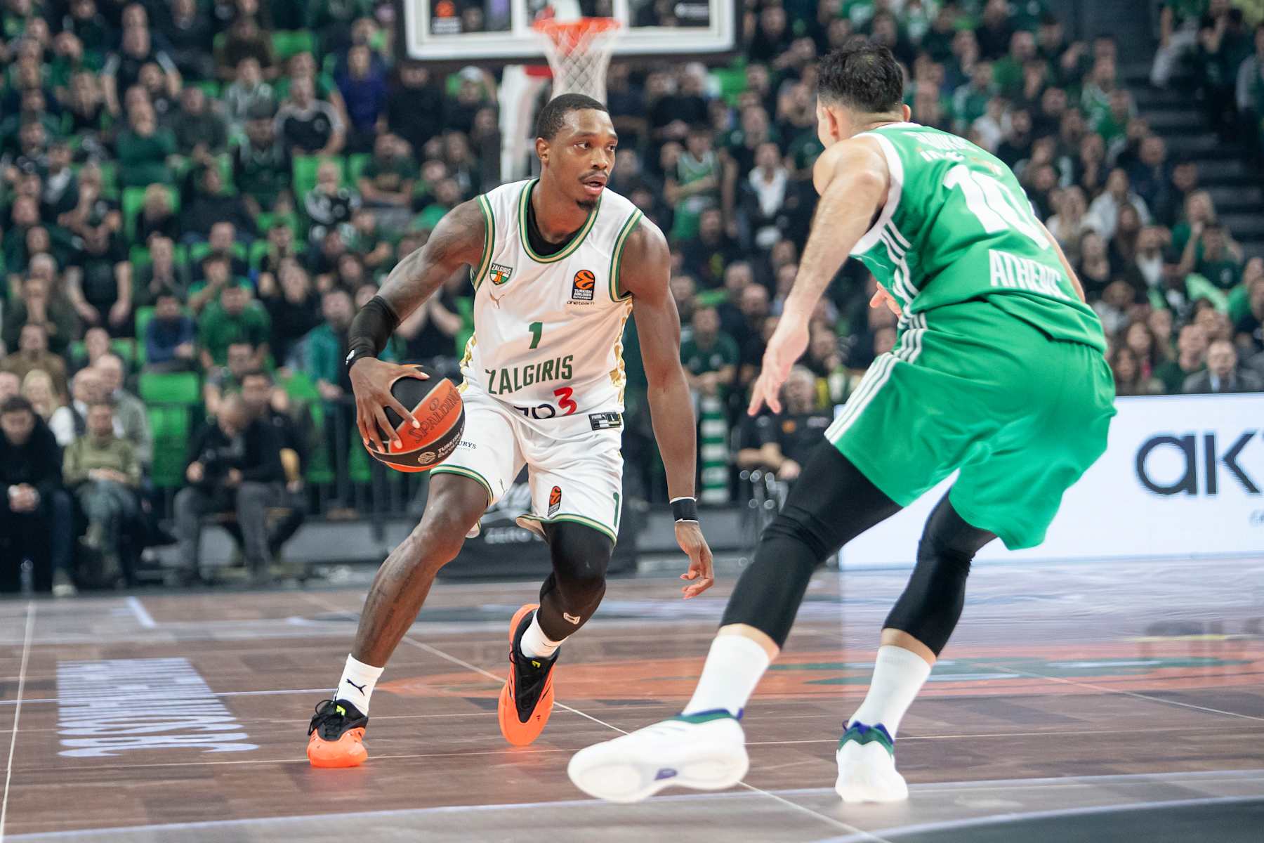 ATHENS, GREECE - JANUARY 23: Lonnie Walker IV, #1 of Zalgiris Kaunas in action during the Turkish Airlines EuroLeague Regular Season Round 23 match between Panathinaikos Athens and Zalgiris Kaunas at OAKA on January 23, 2025 in Athens, Greece. (Photo by Panagiotis Moschandreou/Euroleague Basketball via Getty Images)