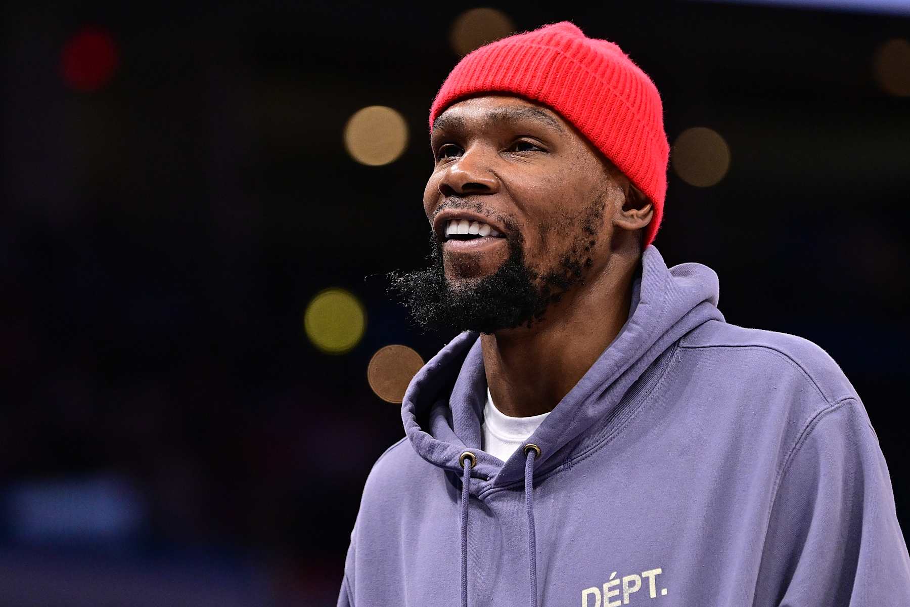 OKLAHOMA CITY, OKLAHOMA - FEBRUARY 5: Kevin Durant #35 of the Phoenix Suns looks on during the second half against the Oklahoma City Thunder at Paycom Center on February 5, 2025 in Oklahoma City, Oklahoma. NOTE TO USER: User expressly acknowledges and agrees that, by downloading and or using this Photograph, user is consenting to the terms and conditions of the Getty Images License Agreement. (Photo by Joshua Gateley/Getty Images)