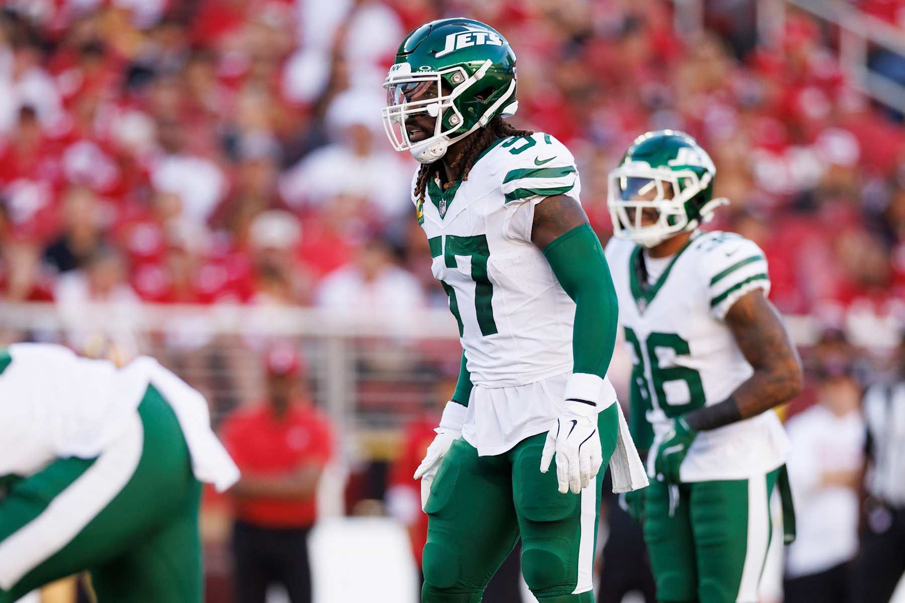SANTA CLARA, CA - SEPTEMBER 9: Linebacker C.J. Mosley #57 of the New York Jets gets set during the first quarter of an NFL football game against the San Francisco 49ers, at Levi's Stadium on September 9, 2024 in Santa Clara, California. (Photo by Brooke Sutton/Getty Images)