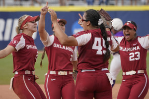 Oklahoma Defeats Florida State to Win 2021 Women's College World Series