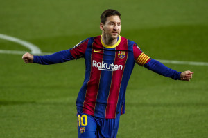 Lionel Messi Contract at Risk If Barcelona Doesn't Cut Wages, La Liga President Says