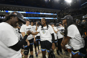 Sky Troll Mercury's Diana Taurasi By Bringing Broken Door to WNBA Championship Parade