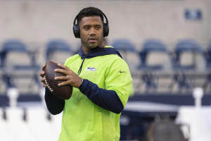 Russell Wilson has not demanded trade, is open to playing for