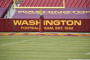 Washington Redskins Retire Bobby Mitchell's Jersey, Rename Stadium