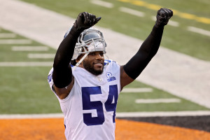 Watch: Cowboys S Damontae Kazee, Giants WR Kadarius Toney get into