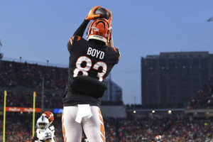 VIDEO: Evan McPherson Stays Out on Field at Halftime to Watch Dr. Dre