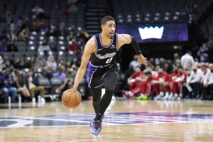 Kings trade 3 — including Tyrese Haliburton — to get Domantas Sabonis from  Pacers