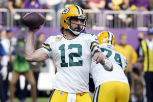 What happened when Aaron Rodgers, Snoop Dogg, Roger Goodell and