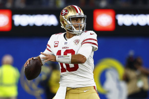 Green Bay, United States. 22nd Jan, 2022. San Francisco 49ers' Jimmy  Garoppolo (10) waves to the crowd after beating the Green Bay Packers 13-10  in their NFC divisional playoff game at Lambeau