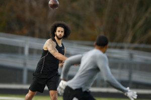 Pacman Jones Sides W/ Antonio Brown, Questions Colin Kaepernick's Charity  Work