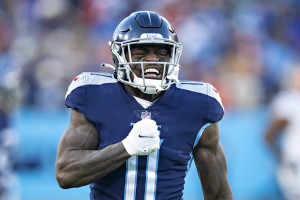 Tennessee Titans running back Hassan Haskins (25) runs during an NFL  football game against the Washington Commanders, Sunday, October 9, 2022 in  Landover. (AP Photo/Daniel Kucin Jr Stock Photo - Alamy