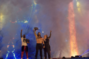 WWE Rumors on Roman Reigns' Contract, Charlotte's Injury; Trish Stratus Talks Return
