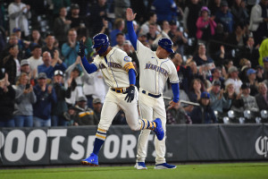 Robinson Cano ramps up activity while Jeff McNeil begins rehab