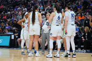 Candace Parker makes WNBA history by reaching unprecedented milestone - KTVZ