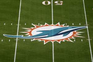 Steve Ross to Leave Dolphins to Daughter, Not Bruce Beal