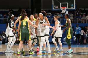 Sabrina Ionescu becomes youngest WNBA player to notch triple