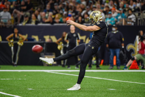 Former Newman Catholic Star Trevor Penning is learning the Saints' offense  – Mix 107.3 KIOW