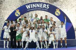 UEFA strikes record deal with CBS for Champions League US TV rights - The  Athletic