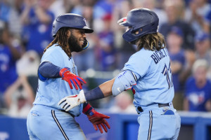 Jarren Duran's adventurous day in center costs Red Sox in 13-5 loss to  Royals; Boston loses 3 of 4 to lowly Kansas City 