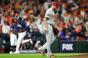 MLB Should 100% Let The Phillies And Astros Rock Their Awesome Throwbacks  In The World Series