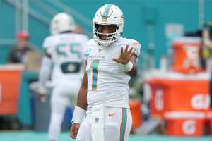 Miami Dolphins fan confidence rebounds as Tua Tagovailoa returns for Sunday  Night Football vs Steelers - The Phinsider