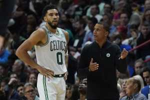 Report: Boston Celtics sign Denzel Valentine to camp deal - CelticsBlog
