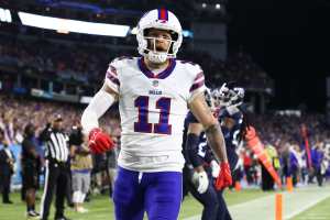 Lung issues force Bills' Poyer to take long road to KC - Seattle