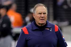 Zappe hour turns chaotic as Belichick self-sabotages in Patriots loss to  Bears