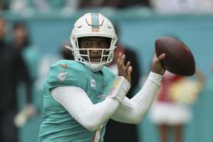 Madden 22  Miami Dolphins Quarterback Tua Tagovailoa's Madden rating drops  with latest Week 2 roster update - The Phinsider