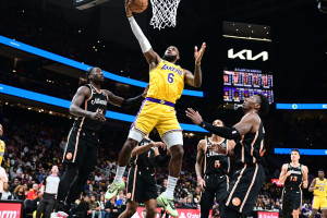 Los Angeles Lakers Trade Guard Russell Westbook To Utah Jazz In Three-Team  Deal – Deadline