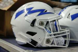 Air Force OL Hunter Brown Dies at Age 21 After Medical Emergency