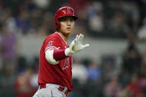 Angels' Shohei Ohtani officially commits to play for Japan in WBC