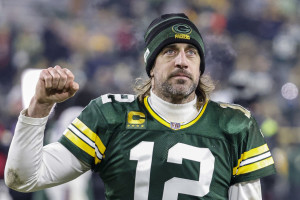 Bleacher Report on X: Aaron Rodgers has been traded to the Jets, per  @AdamSchefter A new era in NYC 