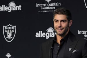 Raiders free agency rumors: Las Vegas interested in QB Jimmy Garoppolo -  DraftKings Network