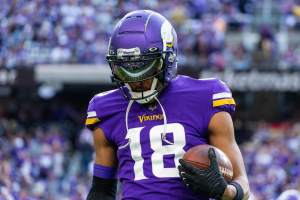 Justin Jefferson, Vikings Agree to Reported $140M Contract; Top-Paid Non-NFL QB Ever