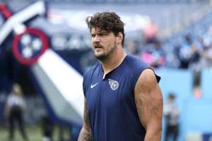 Old Hat in the Bucket Hat: Titans LT Taylor Lewan Enjoying his Third  Straight Pro Bowl