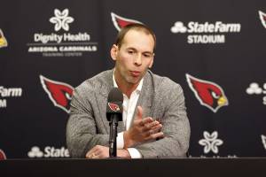 Jonathan Gannon, Arizona Cardinals still “evaluating” starting