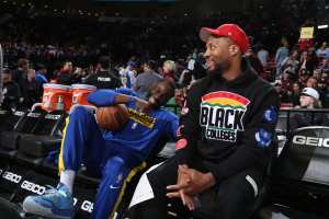 Damian Lillard to Bucks; Blazers Get Jrue Holiday, Deandre Ayton in 3-Team Trade